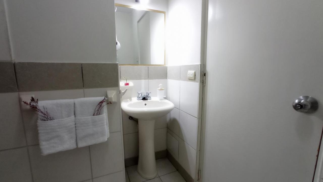 Habitacion Bano Compartido La Paz 2 Λίμα Εξωτερικό φωτογραφία